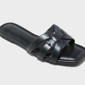 Universal Thread Black Edna Sandals